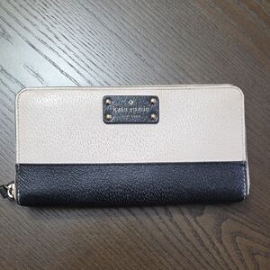 Kate Spade Two-Tone Black and Cream Long Wallet